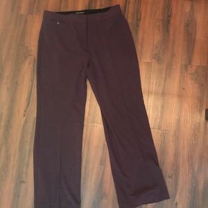 •Women's Dress Pants•